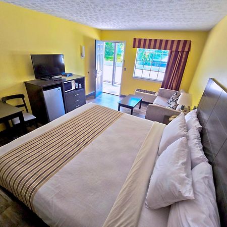 Meriwether Country Inn Warm Springs Eksteriør billede