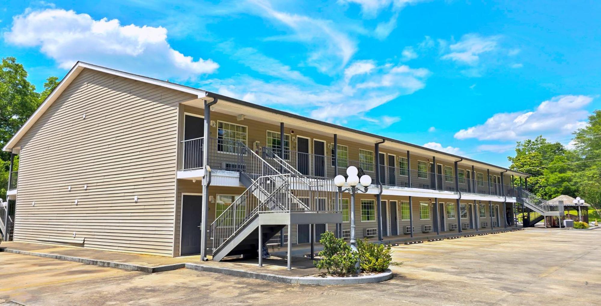 Meriwether Country Inn Warm Springs Eksteriør billede